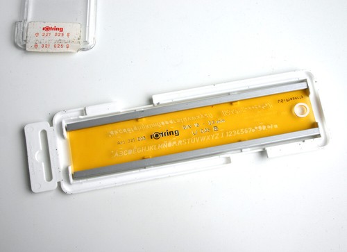 Schriftschablone rotring